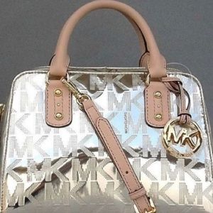 Michael Kors Bags - Michael kors purse Michael Kors Bags - Michael kors purse